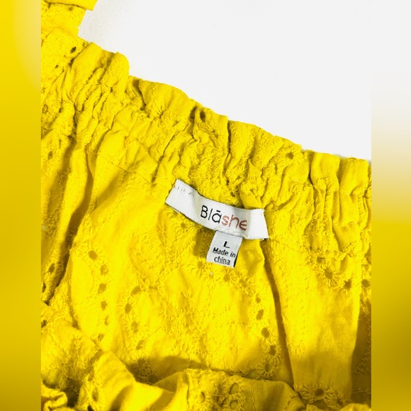 Off shoulder top - Picture 4 of 4